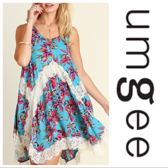 Umgee Dresses & Skirts - 🆑 Umgee Topical Escape Dress